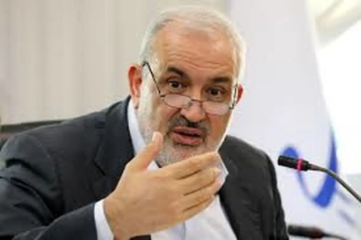 بازدید وزیر نیرو از سامانه ۱۲۲ آب و فاضلاب استان تهران