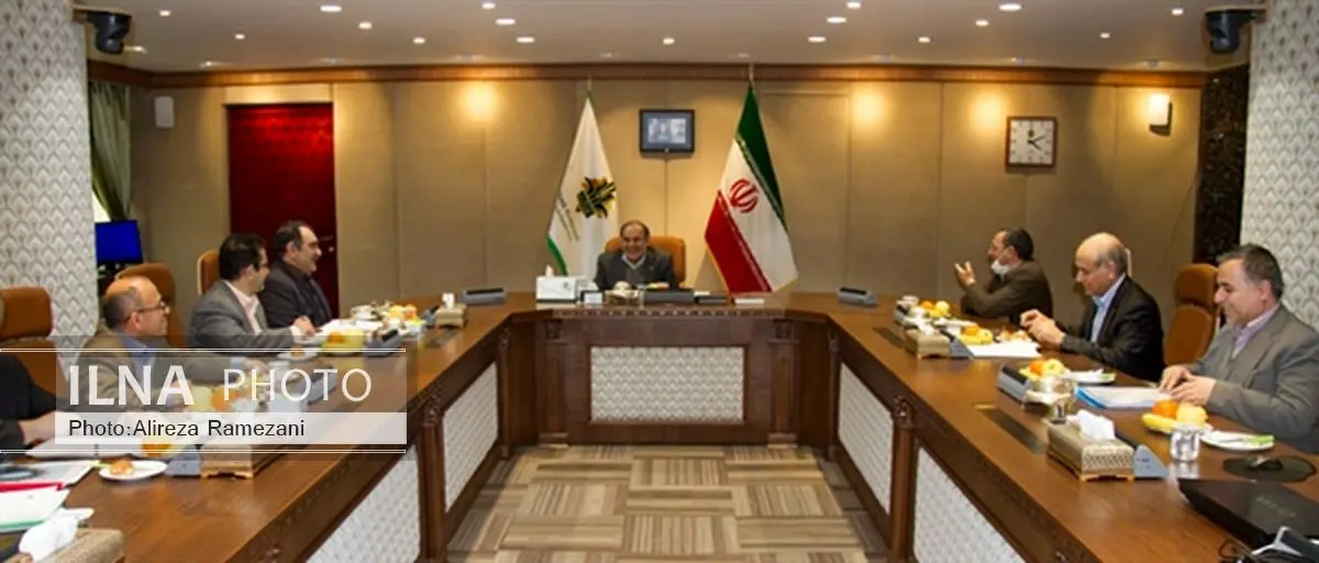 نشست مدیر عامل بانک کشاورزی با معاون امور باغبانی و قائم مقام معاون برنامه ریزی و اقتصادی وزیر جهاد کشاورزی
