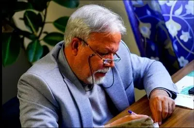 موسیقی باید اذهان را تسخیر کند تا ماندگار شود/ عامل موفقیت سرودهای اخیر در درک خوب از کف خیابان است/ موسیقی مذهبی و مداحی باید آکادمیک شود