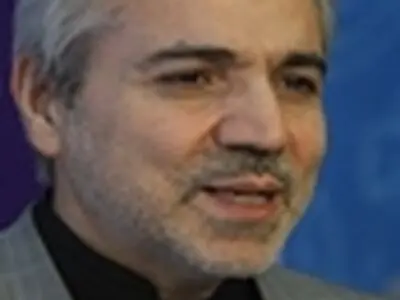 کارهای بزرگی را که از توان بخش خصوصی خارج است باید سپاه انجام دهد