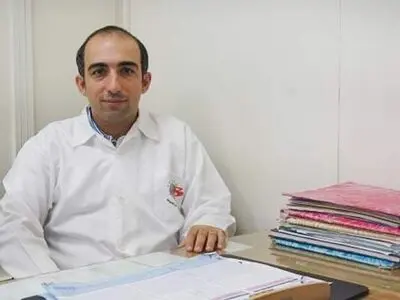 کاهش ۷۵ درصدی ورودی بیماران کرونایی به بیمارستان/ احتمالا در بهمن ماه موج جدید کرونا را خواهیم داشت