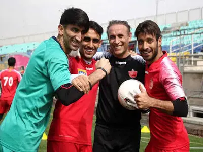بی اعتنایی پرسپولیسی‌ها به کرونا