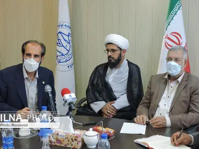 " راهکارهای حمایت از تولید پوشاک عفیفانه در هفته صیانت از فرهنگ عفاف و حجاب"