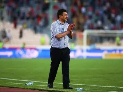 قلعه‌نویی: افشارزاده و رحیمی در استقلال و پرسپولیس ماموریت داشتند/ دوست داشتم در آسیا به تیم دیگری خوردیم