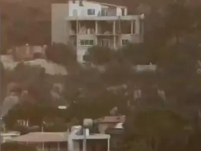 حمله هوایی اسرائیل به شهر دبین در جنوب لبنان + فیلم
