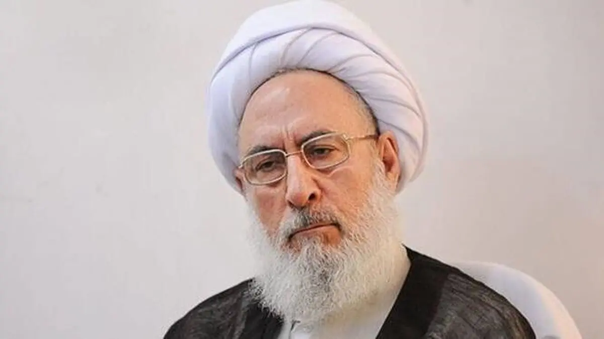 پیکر آیت الله مجتهد شبستری تشییع شد