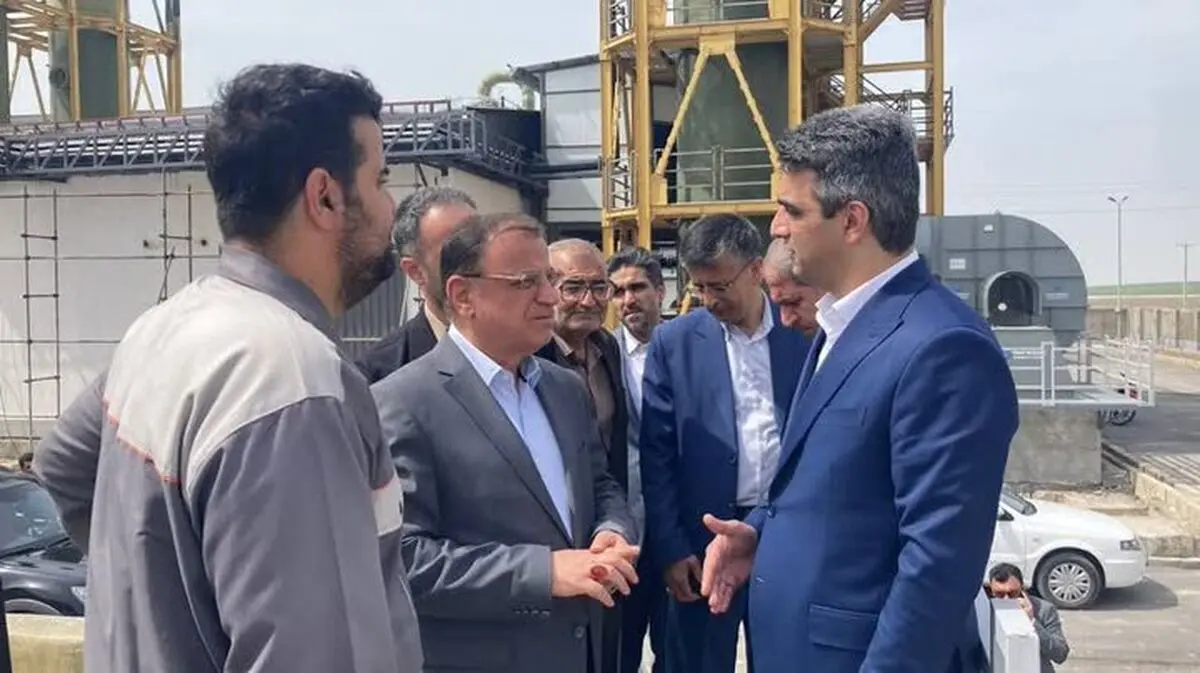 بازدید استاندار گلستان از کارخانه «ید» اینچه برون