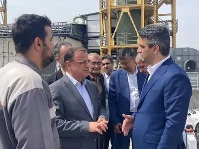 بازدید استاندار گلستان از کارخانه «ید» اینچه برون