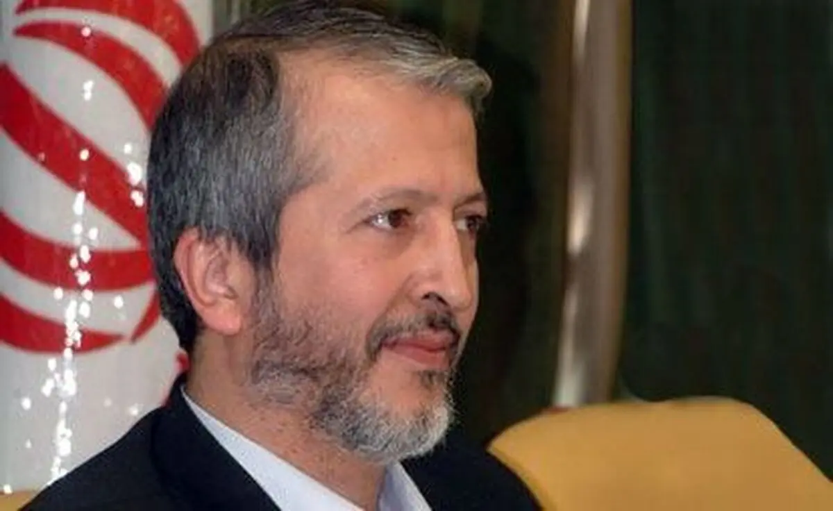 معضل "تشویقِ دانشجویان به مهاجرت" باید بررسی شود/ فردی که در کشور موفق نیست خارج از آن هم موفق نخواهد بود 