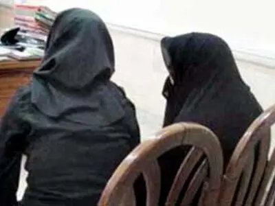 برای زایمان در بیمارستان بودم که شنیدم پدرم، مادر خیانتکارم را کشت