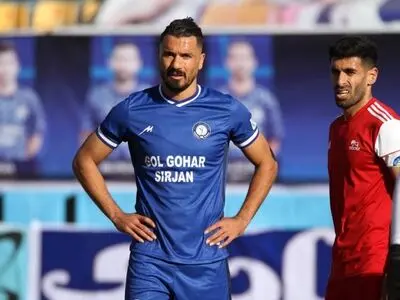 تا مرز خداحافظی از فوتبال پیش رفتم/ رفتار باشگاه گل گهر با من یک فرهنگ سازی بی نظیر بود