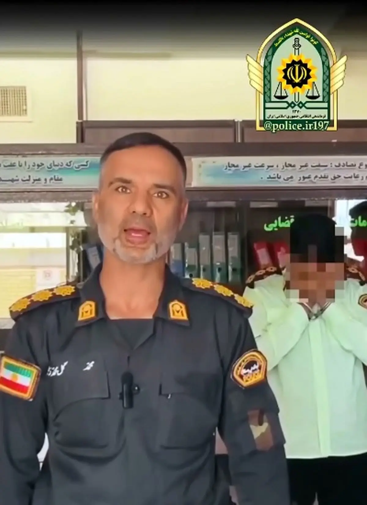 خواستگاری با لباس جعلی پلیس + فیلم