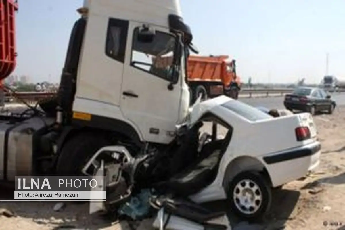 تصادف در محور کرج-قزوین 3 کشته و 8 مصدوم بر جای گذاشت