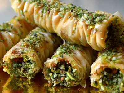 باقلوا ترکی رو اینجوری درست کن + فیلم