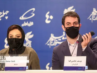 خانواده شهید رضایی‌نژاد برای تماشای «هِناس» به برج میلاد آمدند/ دفاع دبیر جشنواره از سلایق هیات انتخاب