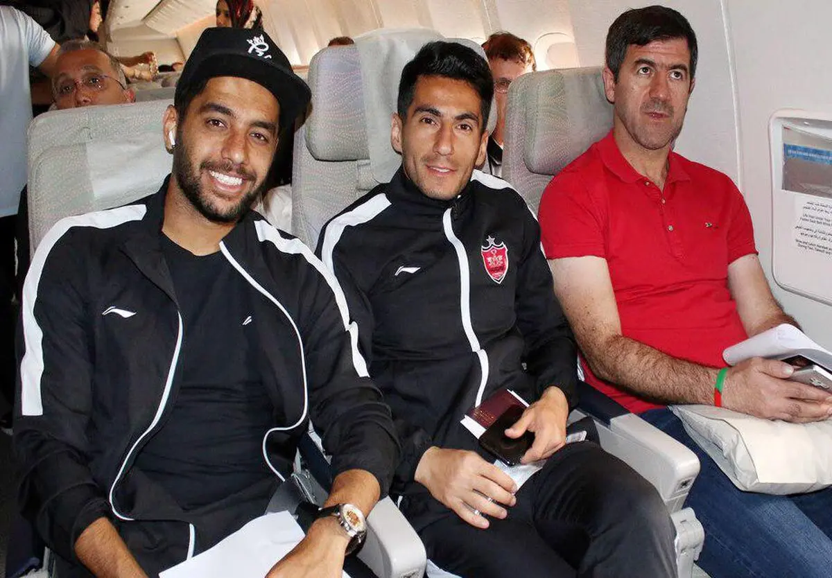 کاروان پرسپولیس راهی امارات شد