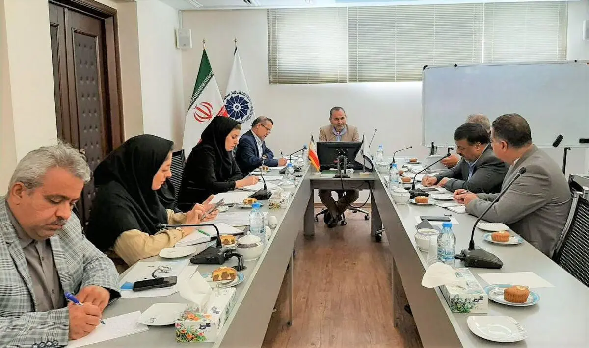 معین‌های اقتصادی باید برای ارائه گزارش کار خود آمادگی لازم را داشته باشند