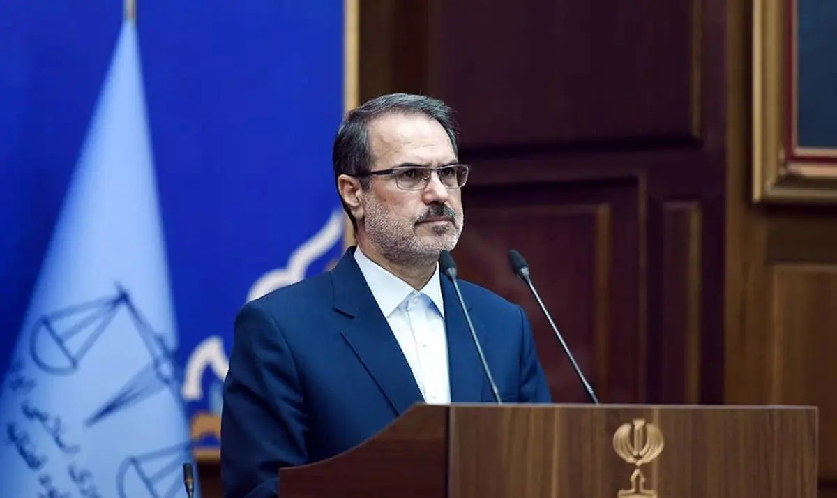 اخذ مبالغ کلان از والدین در مدارس غیردولتی قابل توجیه نیست


