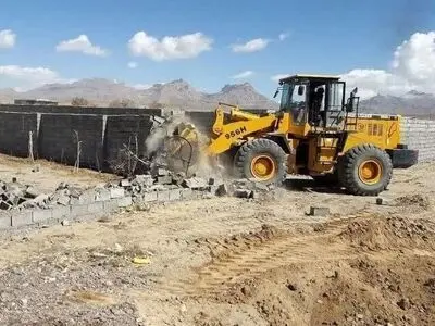 خلع ید و باز پس گیری ١۴بیش از هکتار از اراضی ملی در استهبان