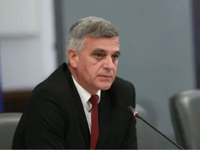 وزیر دفاع بلغارستان برکنار خواهد شد 