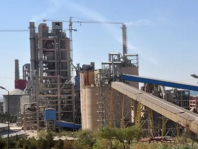 «سیمان صوفیان» در مسیر پیشرفت و تقویت بازارهای جهانی