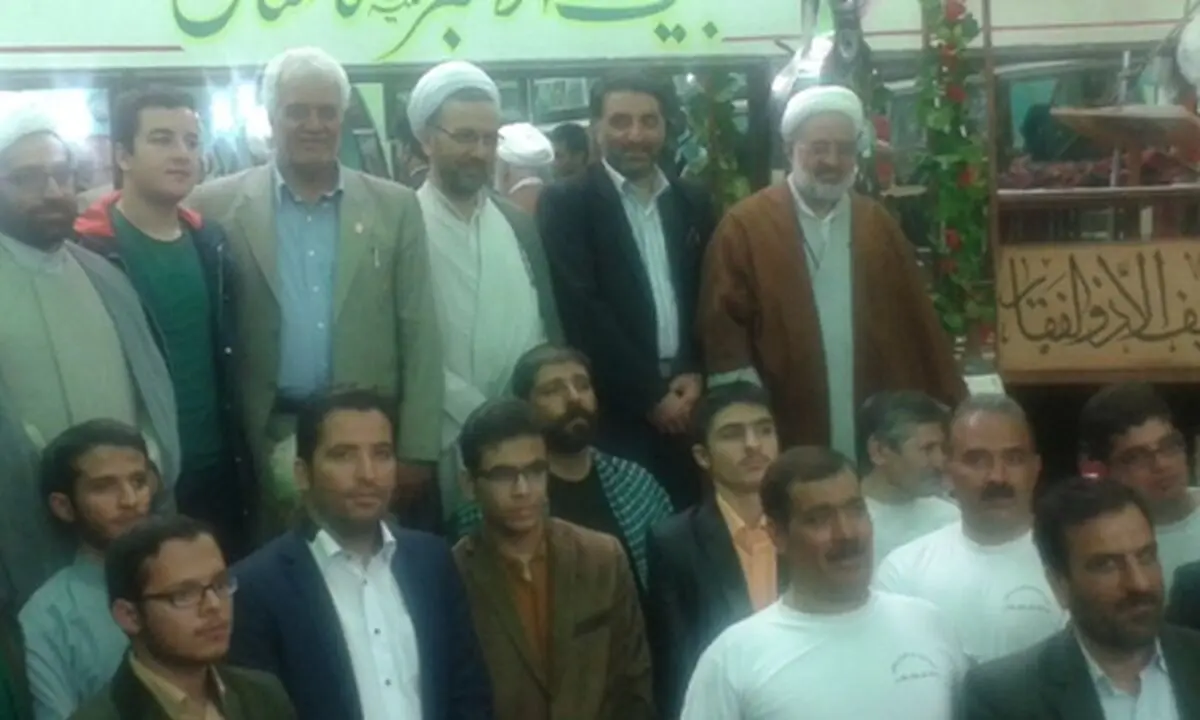 مراسم تجلیل از حافظان و قاریان قرآنی در کاشان برگزار شد