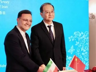 رایزنی سفیر ایران با دیپلمات ارشد چین درباره روابط تهران-پکن