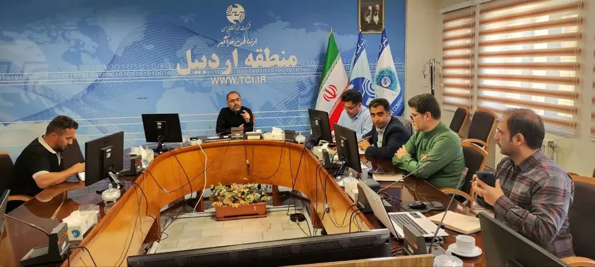 تأکید مدیر مخابرات منطقه اردبیل بر شتاب‌بخشی به توسعه زیرساخت‌های فیبر نوری (FTTH) در استان