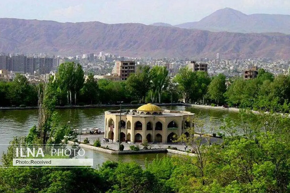 نیمی از احکام مرمتی کشور به آذربایجان شرقی رسید/ شناسایی ۴۰ تور غیرمجاز گردشگری در ۶ ماه/ توقف کاوش در ربع رشیدی به دلیل عدم حضور آلمانی‌ها/ فروش صنایع‌دستی صفر شده‌است/ ۳۰ آژانس مسافرتی درخواست تعطیلی دارند 