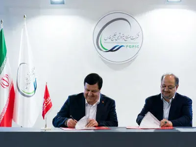 انعقاد دو تفاهمنامه راهبردی بین بانک ملت و هلدینگ خلیج فارس