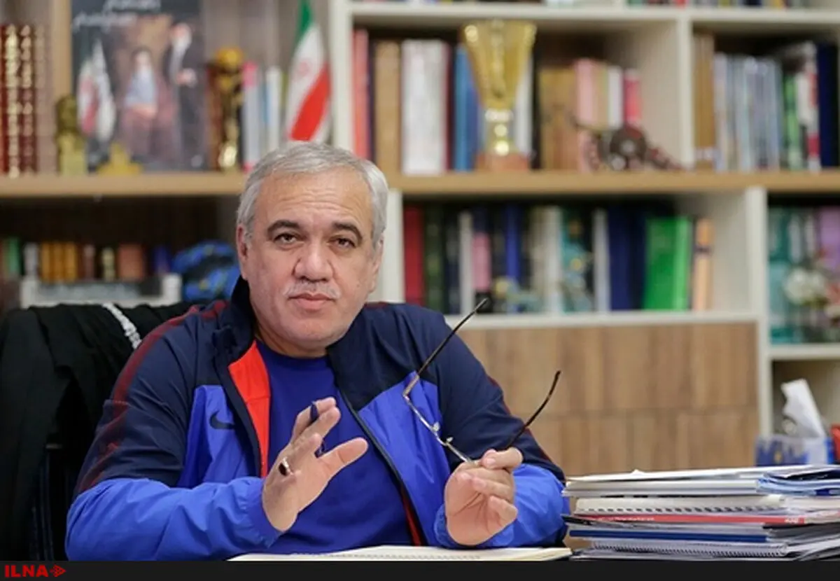 فتح الله زاده: امیدوارم سلطانی فر رای اعتماد بگیرد/ از آلمان پیشنهاد مدیریت داشتم! فرهاد بخواهد، دستیار می شود/ رویانیان صبح مرا بازداشت می‌کند!