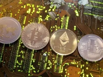 قیمت بیت کوین و ارز‌های دیجیتال امروز دوشنبه ۱۰ فروردین ۱۴۰۵ + جدول 