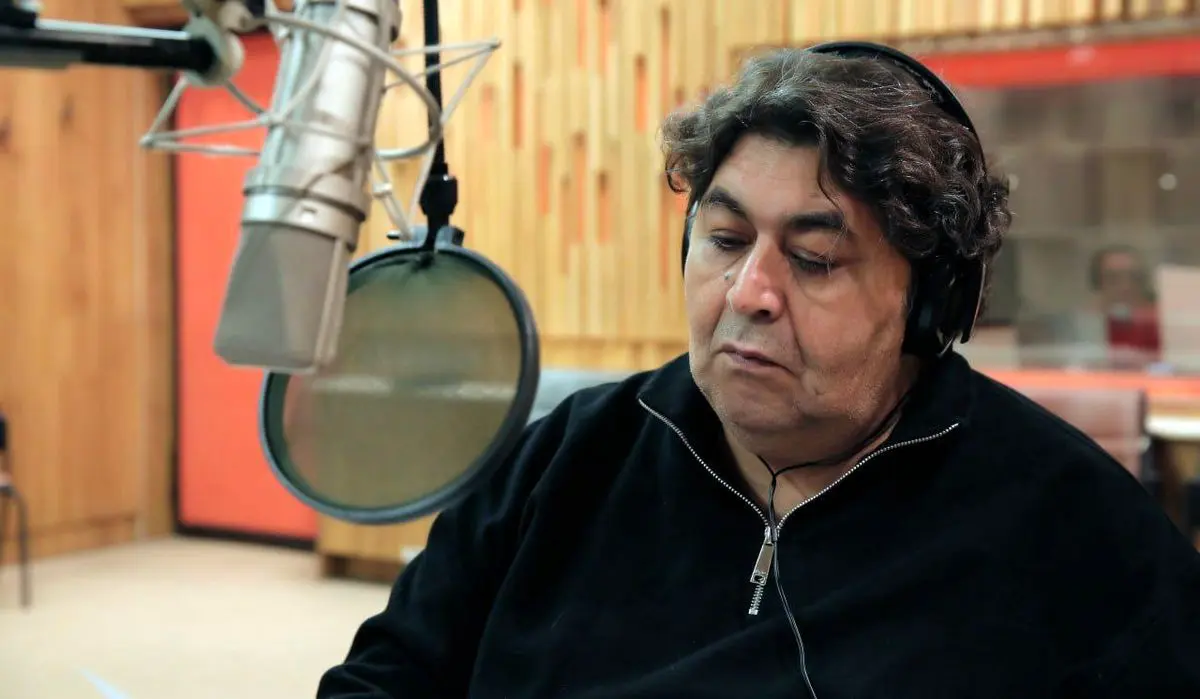 عکس فرهاد اصلانی برای کامپیوتر