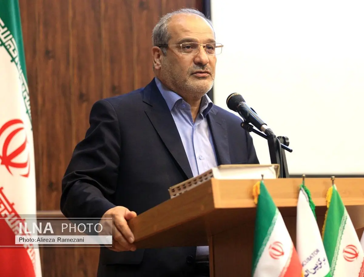 مدیون هستید از مدیران منطقه‌آزاد قشم خلافی ببینید و پیگیری نکنید