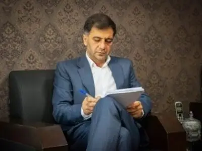 کریمی: قدر پول را نمی‌دانید، سیدورف را می‌آورید!(ویدیو)