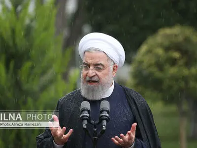 روحانی : تدشین المشاریع الوطنیة شوکة فی أعین المتآمرین ضد ایران