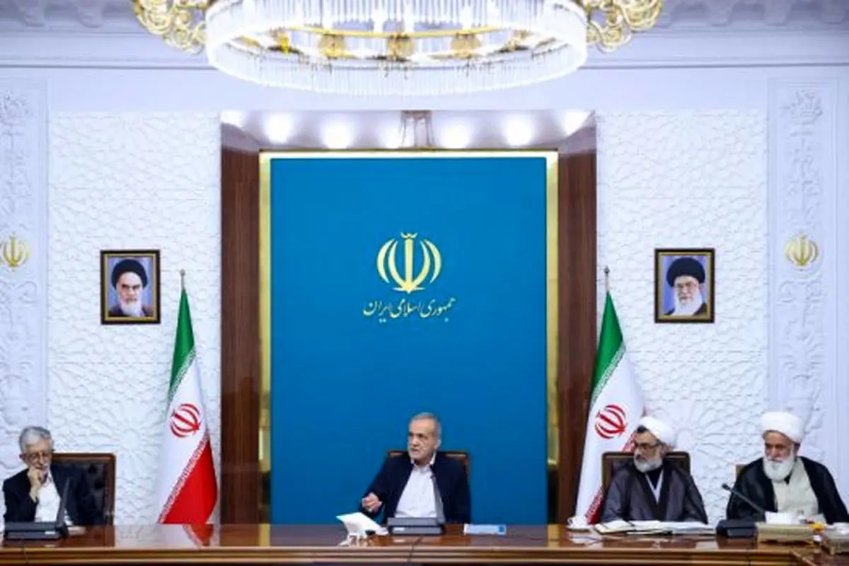 بررسی چگونگی اجرای گفتوگوی آزاد و پیگیری اولویتهای تعلیم و تربیت در شورای عالی انقلاب فرهنگی