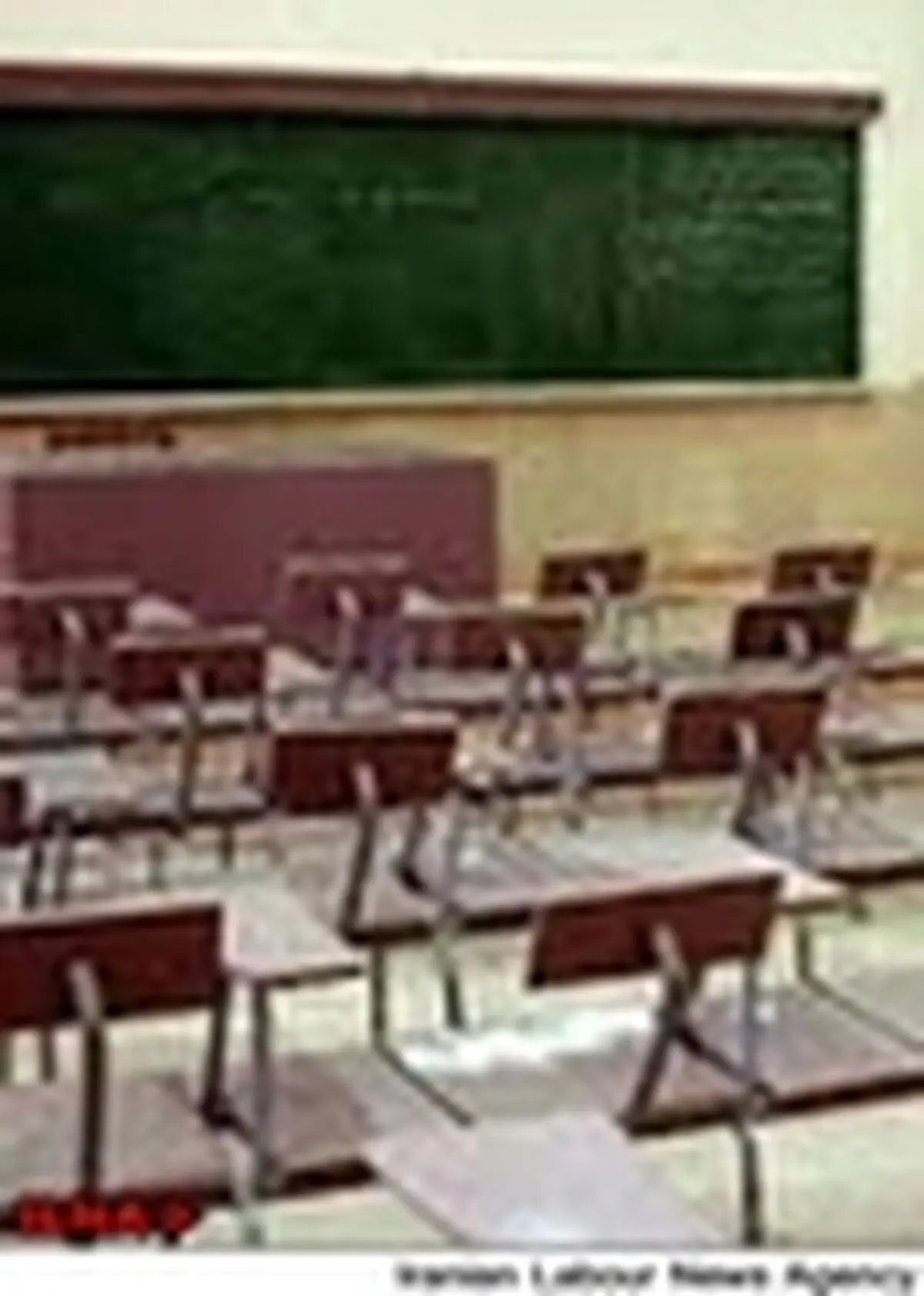 تکمیل ۱۸ مدرسه نیمه‌ساز توسط خیرین لرستانی