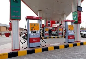مخازن سوخت پمپ بنزین های سنندج پر و سوخت رسانی به صورت منظم انجام می شود