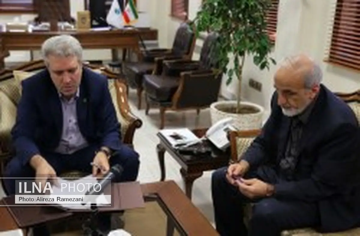 امضای تفاهم نامه همکاری وزارت بهداشت و سازمان منطقه آزاد کیش