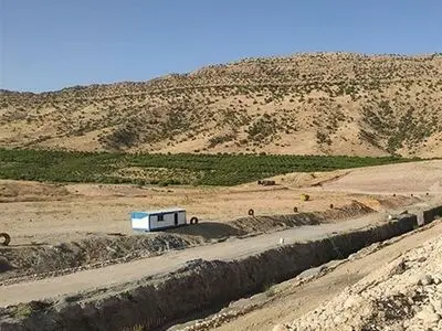 شیراز را به سرنوشت اصفهان و ارومیه تبدیل نکنید/ فاجعه آلودگی آب شیراز را رقم نزنید/ حجم زیادی از خاک کوهستان دراک فرسایش یافته است