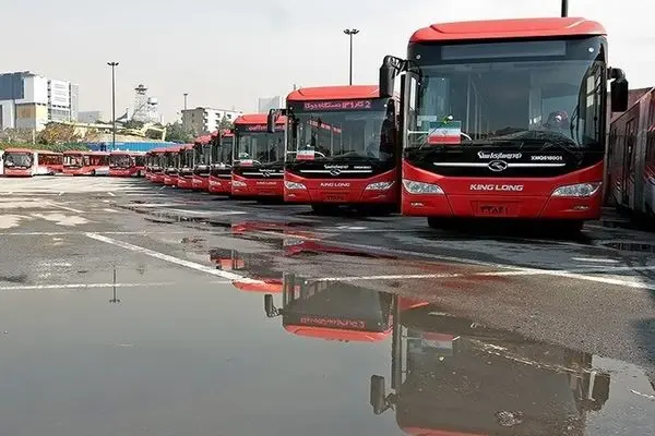 استمرار روند فعالیت خدمات خطوط شبانه ناوگان اتوبوس‌رانی شیراز