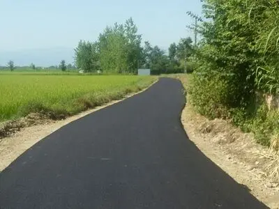 آغاز آسفالت هفت راه روستایی در صومعه‌سرا