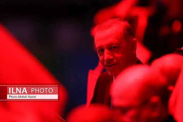 قطع پخش زنده مصاحبه اردوغان به علت کسالت ناگهانی