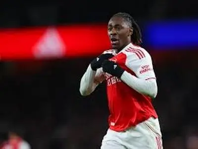 ویدئو: ابرچی ازه، پادشاه دربی شمال لندن