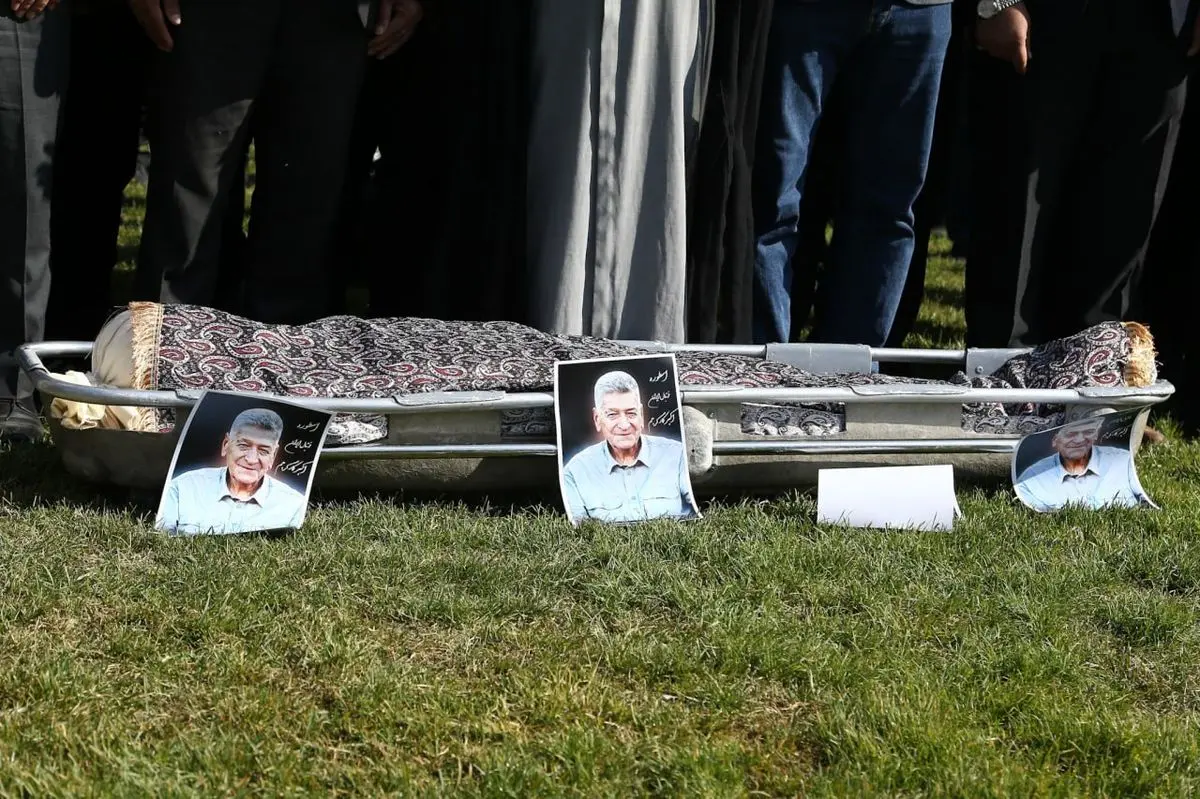 مراسم تشییع پیکر مرحوم اکبر کارگرجم(عکس)