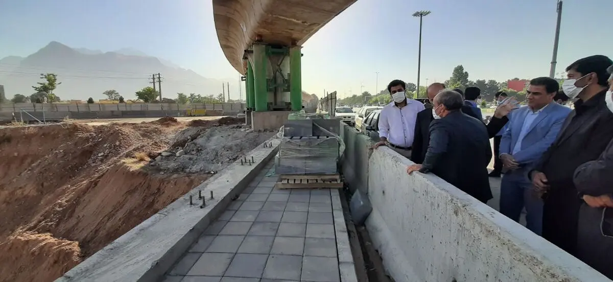 بازدید شهردار و اعضا شورا از تقاطع غیرهمسطح شهید سلیمانی