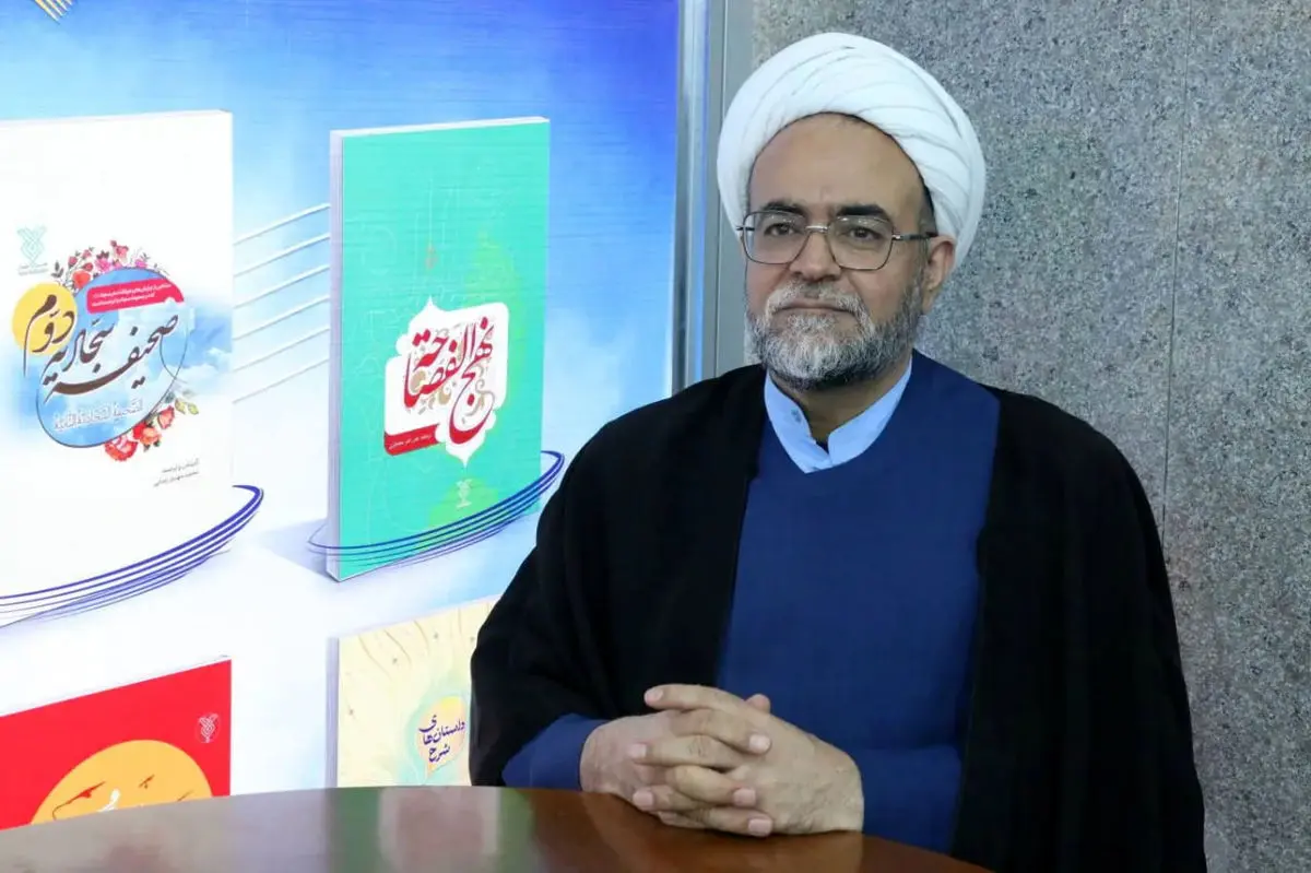 علیرضا سبحانی‌نسب: اجازه دهید بچه‌ها کتاب‌ها را با علاقه خودشان انتخاب کنند