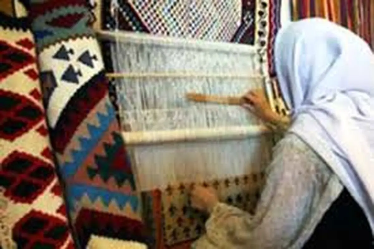 بیش از 500 هزار بافنده بیمه می‌شوند/ فراگیرترین بیمه‌های درمانی برای بافندگان