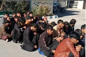 جمع‌آوری اتباع غیر مجاز در نکا